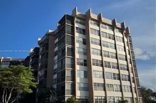 1100 St Charles Pl, Pembroke Pines, FL 33026 - Photo 44