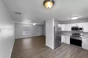 1541 SW Curry St, Port Saint Lucie, FL 34983 - Photo 8