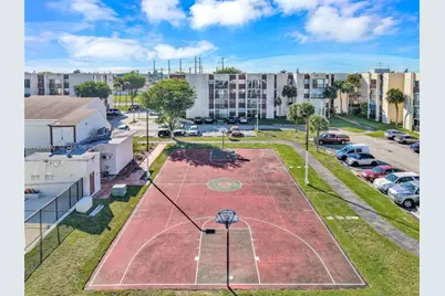 9441 SW 4th St #309, Miami, FL 33174 - Photo 42