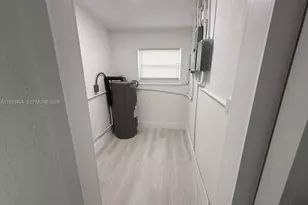 2920 NW 64th St, Miami, FL 33147 - Photo 14