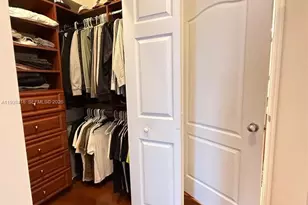 5085 NW 7th St, Miami, FL 33126 - Photo 24