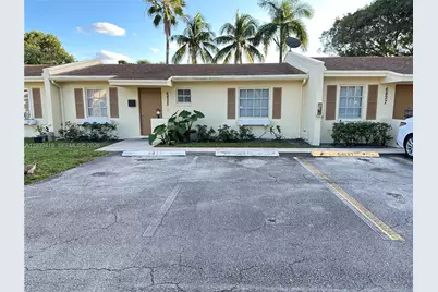 6825 NW 30th Ave #6C, Fort Lauderdale, FL 33309 - Photo 1