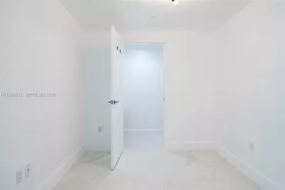 1080 Brickell Ave #1702, Miami, FL 33131 - Photo 10