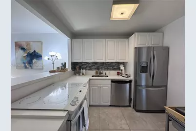 3301 N Country Club Dr #104, Aventura, FL 33180 - Photo 6