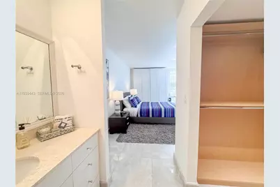 3301 N Country Club Dr #104, Aventura, FL 33180 - Photo 28