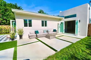 2975 SW 15th St, Miami, FL 33145 - Photo 24