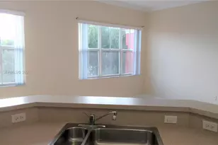 4404 SW 160th Ave, Miramar, FL 33027 - Photo 8