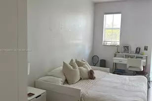 10788 NW 74th Ln, Doral, FL 33178 - Photo 16