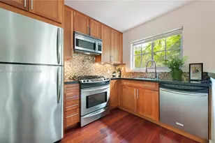 1025 Michigan Ave, Miami Beach, FL 33139 - Photo 6