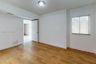 2415 NW 16th St Rd, Miami, FL 33125 - Photo 22