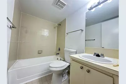7195 NW 179th St #209, Hialeah, FL 33015 - Photo 6