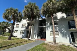 7195 NW 179th St, Hialeah, FL 33015 - Photo 1