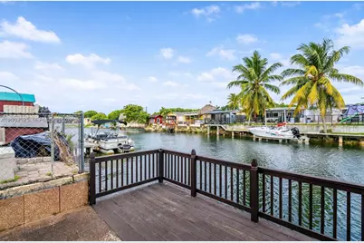 10981 SW 44th St, Miami, FL 33165 - Photo 26