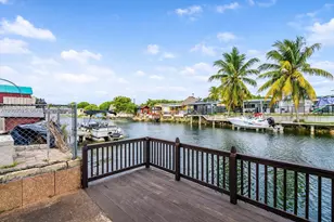 10981 SW 44th St, Miami, FL 33165 - Photo 26