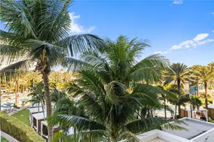 4391 Collins Ave, Miami Beach, FL 33140 - Photo 22