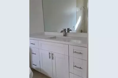 2924 SW 26 St, Miami, FL 33133 - Photo 14