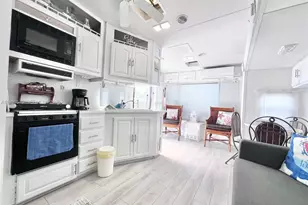 325 Calusa St, Key Largo, FL 33037 - Photo 8