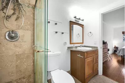 677 NE 24th St #304, Miami, FL 33137 - Photo 12