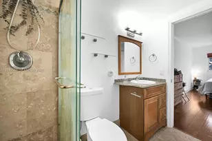 677 NE 24th St, Miami, FL 33137 - Photo 12