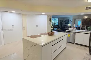9539 Weldon Cir, Tamarac, FL 33321 - Photo 4