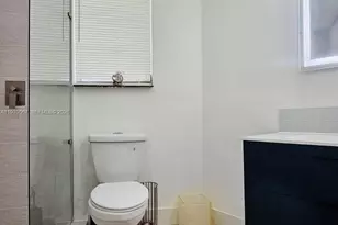 18740 NE 18th Ave, Miami, FL 33179 - Photo 22