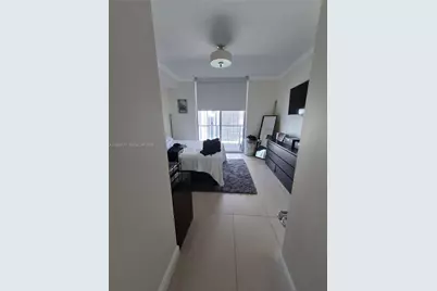 1111 SW 1st Ave #3021-N, Miami, FL 33130 - Photo 2