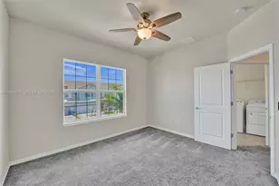 4764 Eucalyptus Dr, Hollywood, FL 33021 - Photo 22