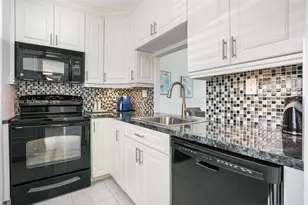 4801 NW 34th St, Lauderdale Lakes, FL 33319 - Photo 2