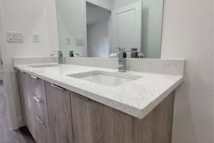 1048 Jay Ct, Labelle, FL 33935 - Photo 14