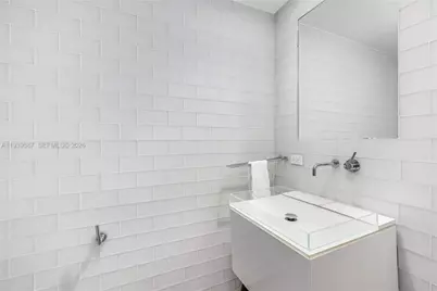 220 21st St #507, Miami Beach, FL 33139 - Photo 26