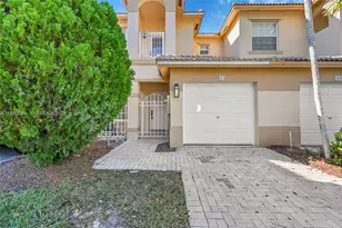 884 NW 170th Terrace, Pembroke Pines, FL 33028 - Photo 1