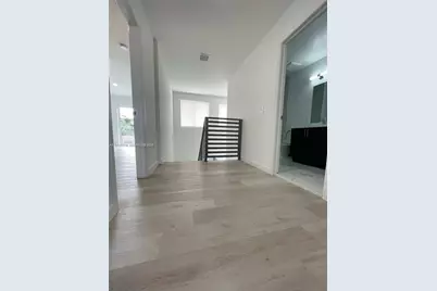 116 NW 10th St #A, Hallandale Beach, FL 33009 - Photo 18