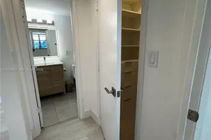 5055 NW 7th St, Miami, FL 33126 - Photo 32