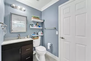 1289 NW 171st Terrace, Pembroke Pines, FL 33028 - Photo 16