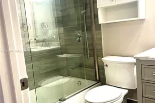 2711 Ocean Club Blvd, Hollywood, FL 33019 - Photo 10