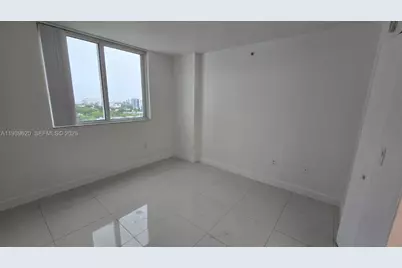 1871 NW S River Dr #1506, Miami, FL 33125 - Photo 6