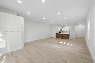 5703 NW 48th Ave, Coconut Creek, FL 33073 - Photo 6