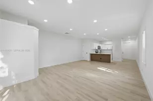 5703 NW 48th Ave, Coconut Creek, FL 33073 - Photo 6