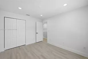 5703 NW 48th Ave, Coconut Creek, FL 33073 - Photo 20