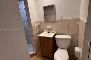 6131 SW 39th St, Miramar, FL 33023 - Photo 6