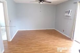 13300 SW 1st St, Pembroke Pines, FL 33027 - Photo 8