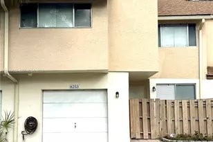 8253 NW 8th Pl, Plantation, FL 33324 - Photo 1
