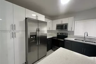 116 NW 10th St, Hallandale Beach, FL 33009 - Photo 14