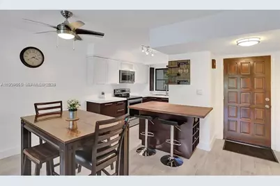 6060 S Falls Cir Dr #205, Lauderhill, FL 33319 - Photo 6