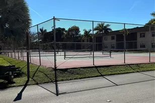 200 Ashbury Rd, Hollywood, FL 33024 - Photo 30