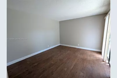 3400 Foxcroft Rd #115, Miramar, FL 33025 - Photo 18