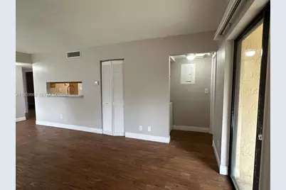 3400 Foxcroft Rd #115, Miramar, FL 33025 - Photo 12