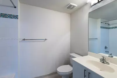 2350 SW 27th Ave #809, Miami, FL 33145 - Photo 10