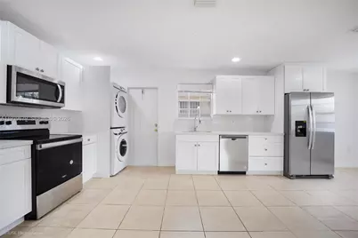 3653 SW 27th St #-, Miami, FL 33133 - Photo 2