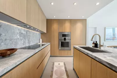 500 Alton #4004, Miami Beach, FL 33139 - Photo 4